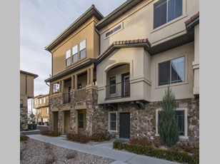 5525 W Venice Dr , Highland , UT - 84003