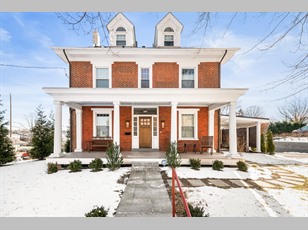 500 W Gay St , West Chester , PA - 19382