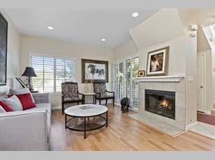 5799 Freebird Lane , Oak Park , CA - 91377