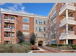 540 Second St #301 , Alexandria , VA - 22314