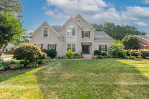 176 Lake Mist Drive , Mooresville , NC - 28117