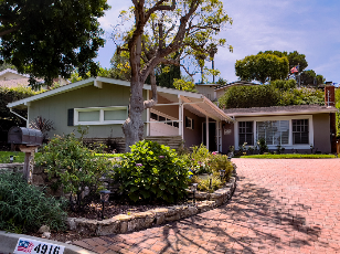 4916 Rolling Meadows Rd. , Rolling Hills Estate , CA - 90274