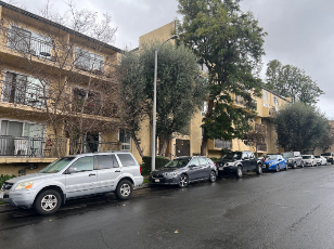 5257 Radford Ave , Valley Village , CA - 91607