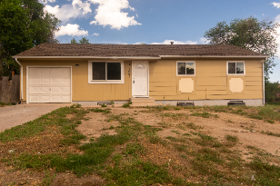 2003 Del Mar Dr , Colorado Springs , CO - 80910