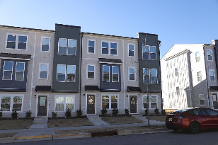 1924 Robin Hill Lane , Raleigh , NC - 27610