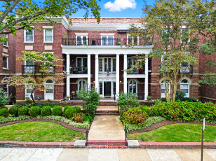 503 South Davis Ave                                                                                 